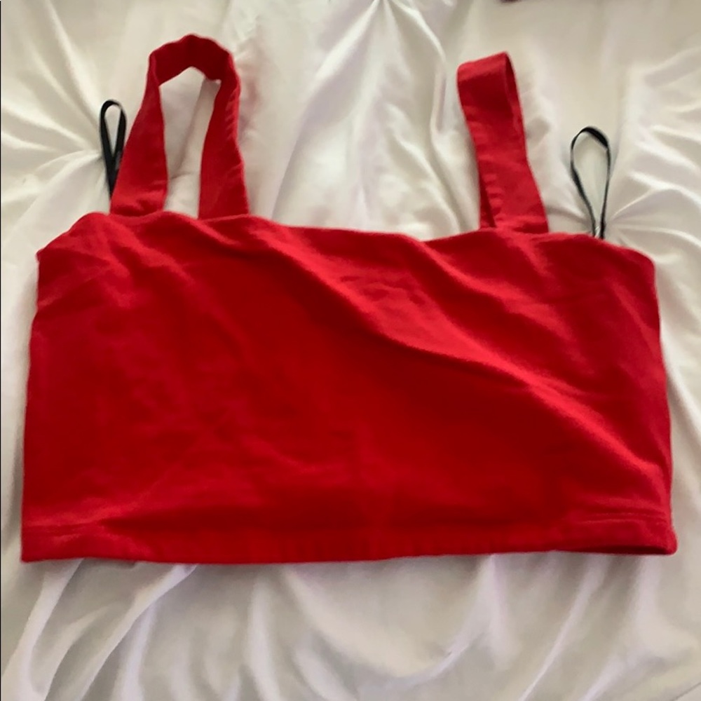 crop top